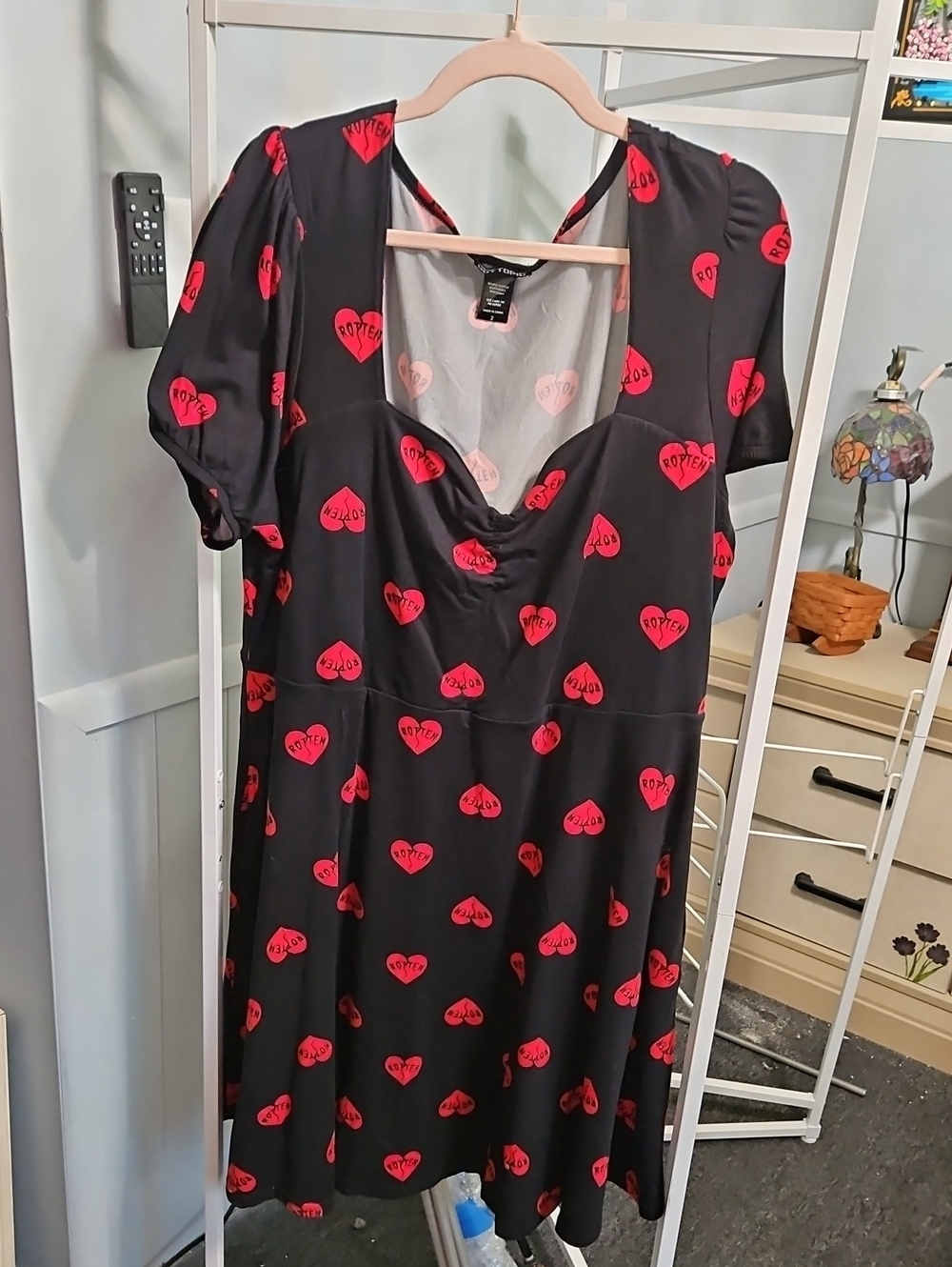 Hot Topic Rotten Skater Dress With Pockets